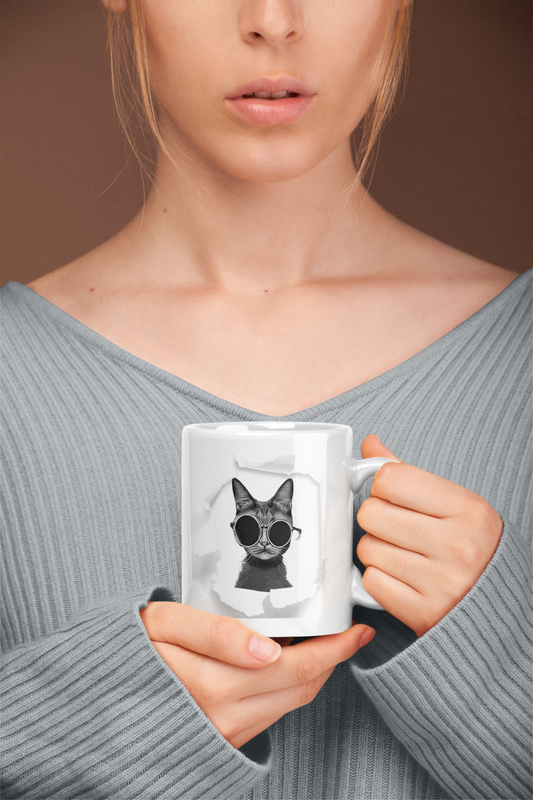 Glossy "Breakout Cat" Mug in White